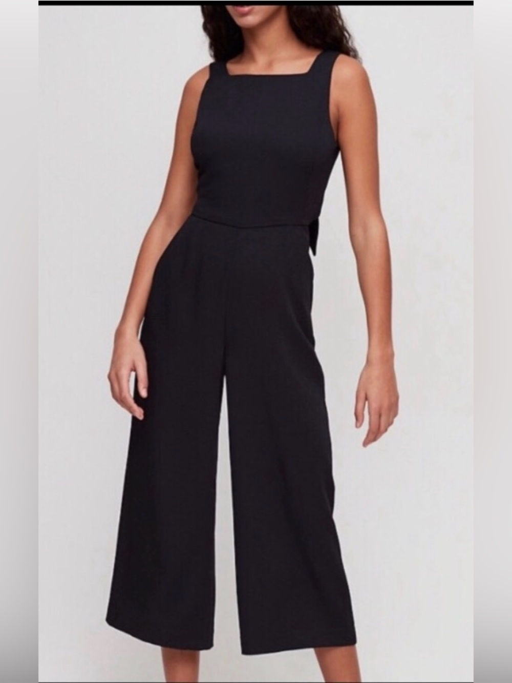 Aritzia Wilfred Écoulement Jumpsuit Square Neck Crop Wide Leg Black - Size 6